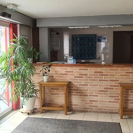Restaurant Du 호텔 Graulhet