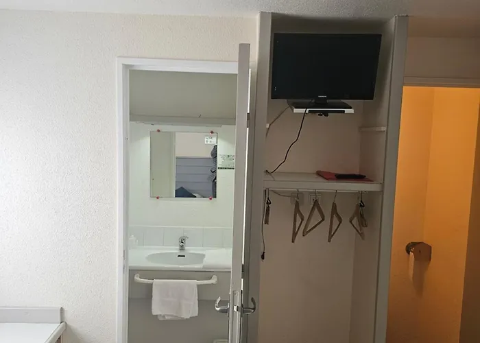 Hotel Restaurant Du 2*